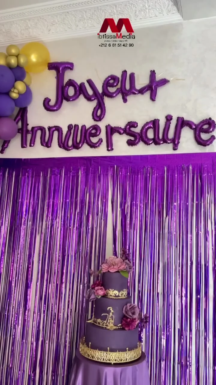 Aperçu vidéo violet et or